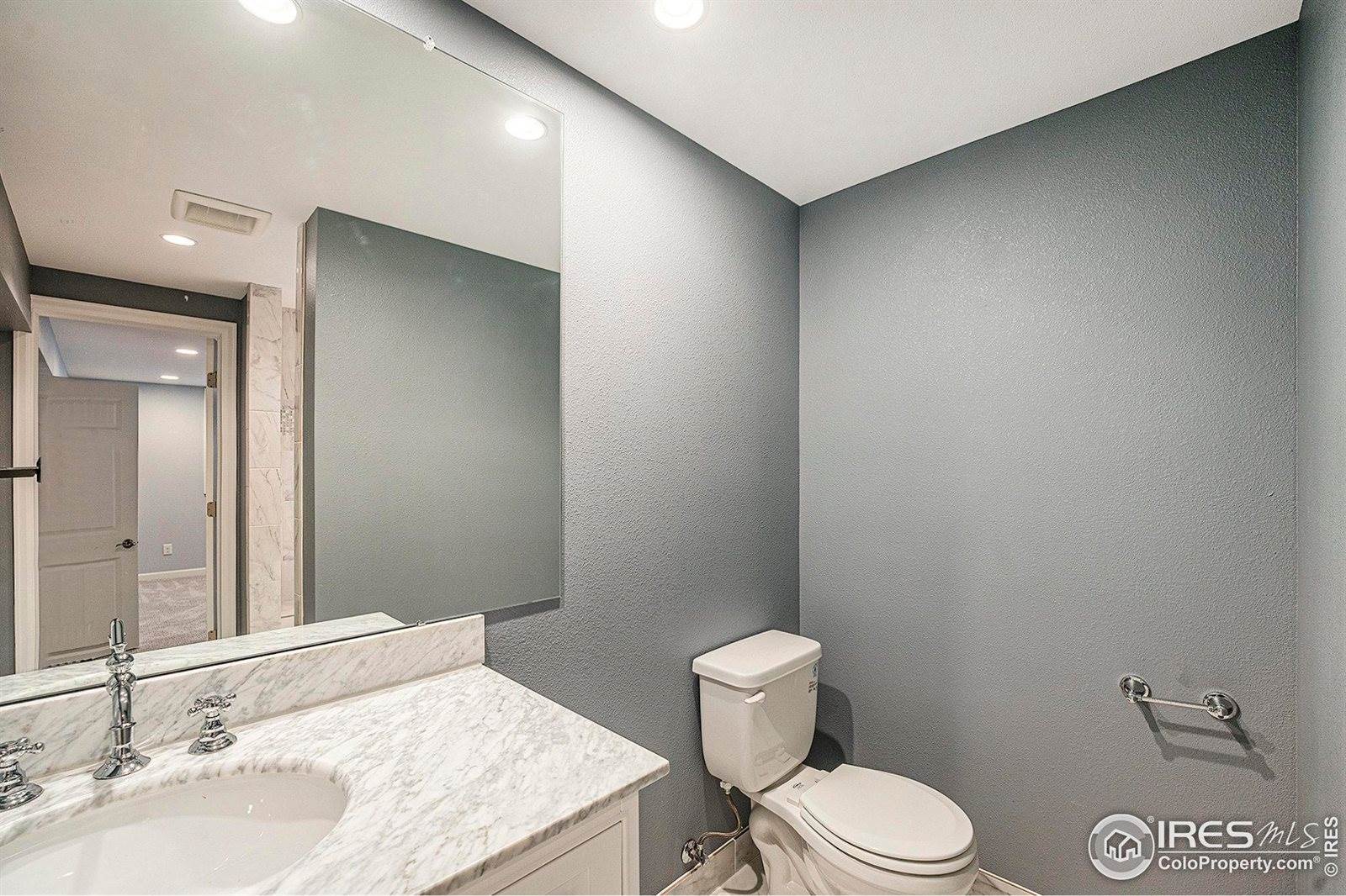 815 Langdale Dr, Fort Collins, CO 80526