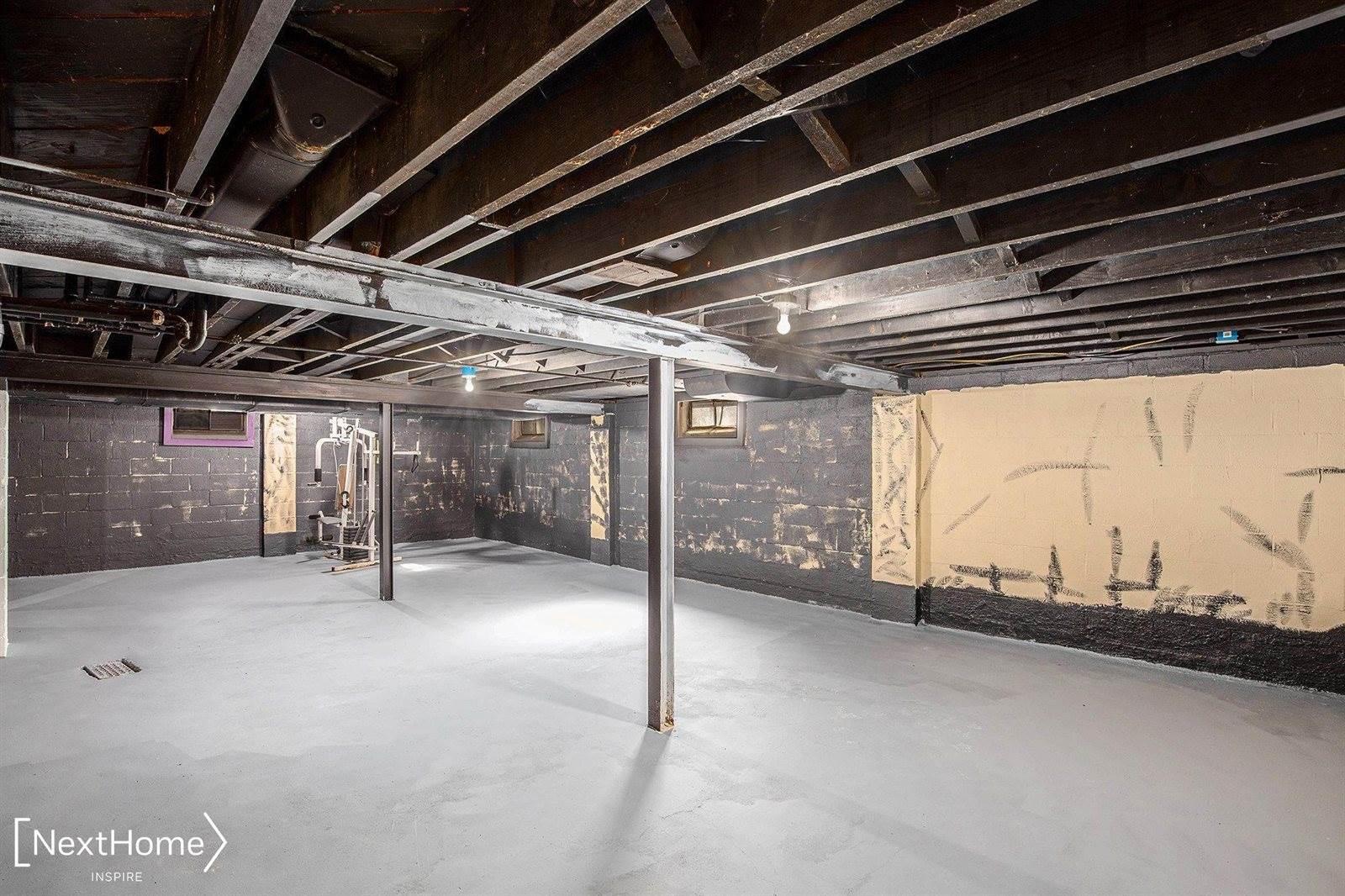 612 Bradley Avenue, Flint, MI 48503