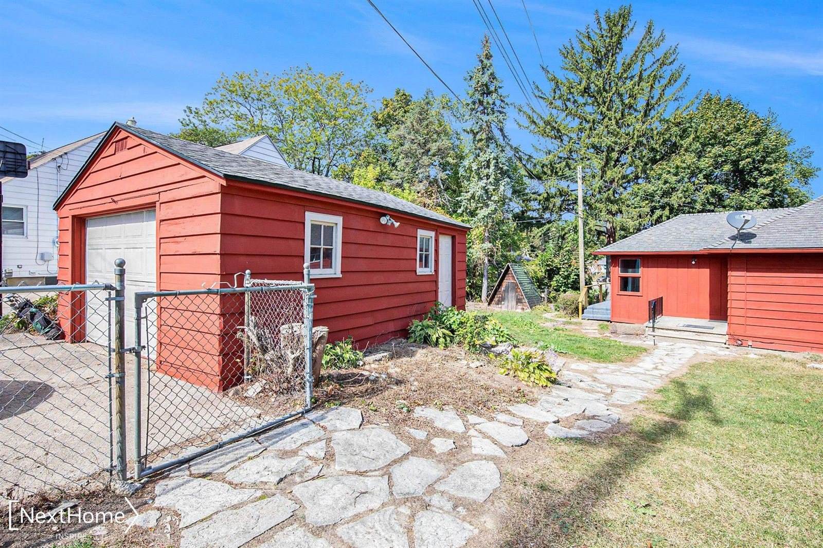 612 Bradley Avenue, Flint, MI 48503