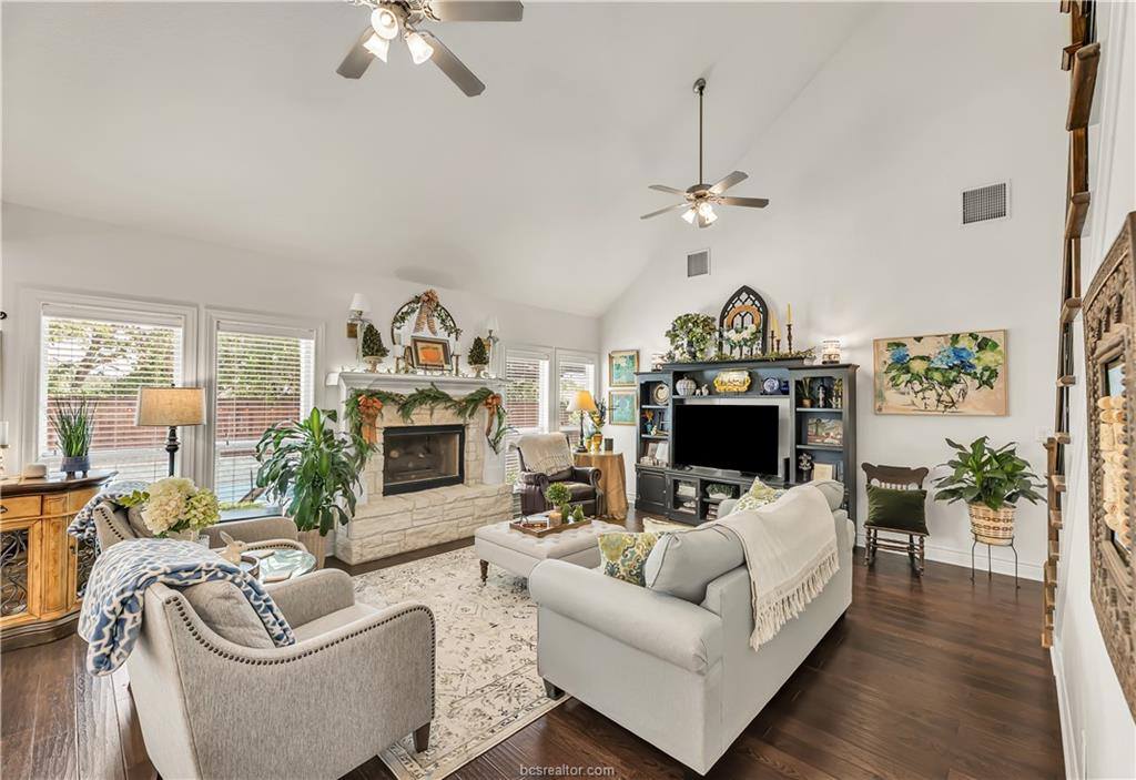 1010 Sanctuary Court, College Station, TX 77840