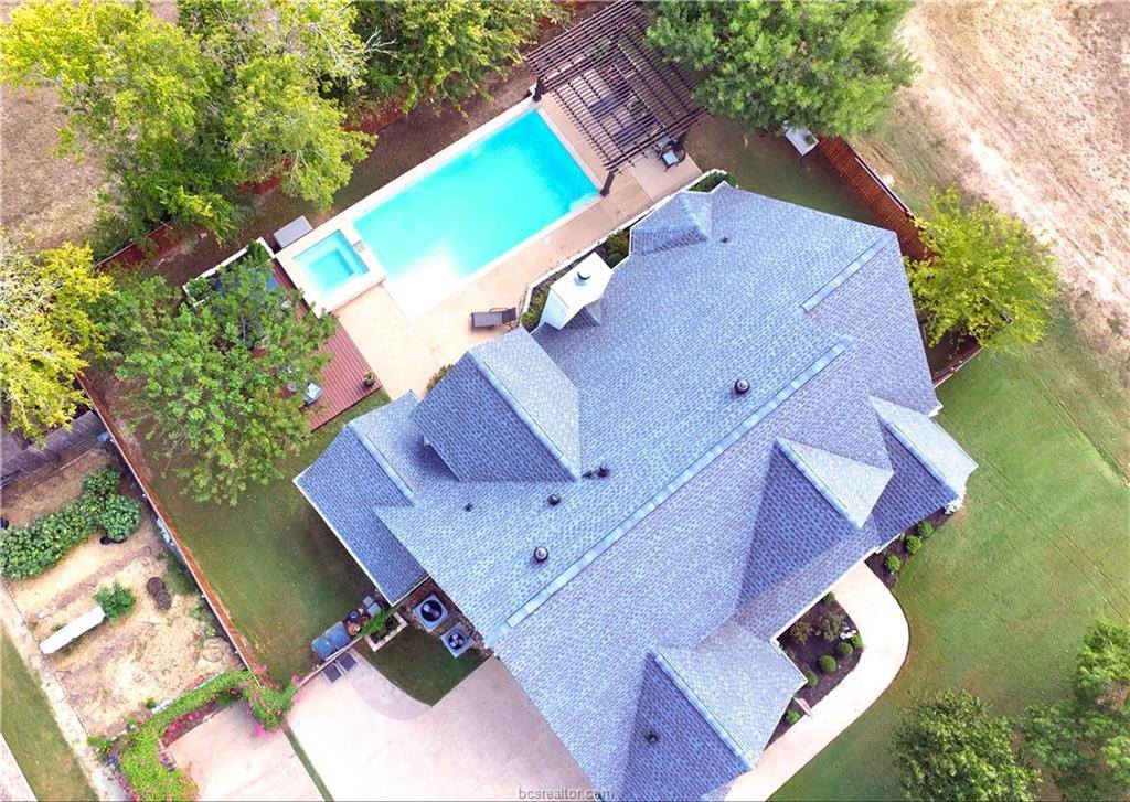 1010 Sanctuary Court, College Station, TX 77840