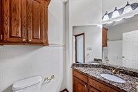 1510 SW 70th St, Lawton, OK 73505