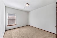 1510 SW 70th St, Lawton, OK 73505