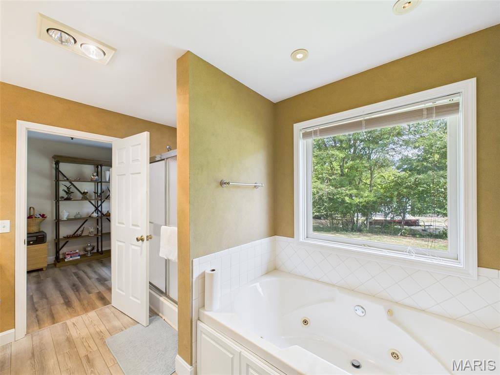 305 Mossman Lane, Rolla, MO 65401