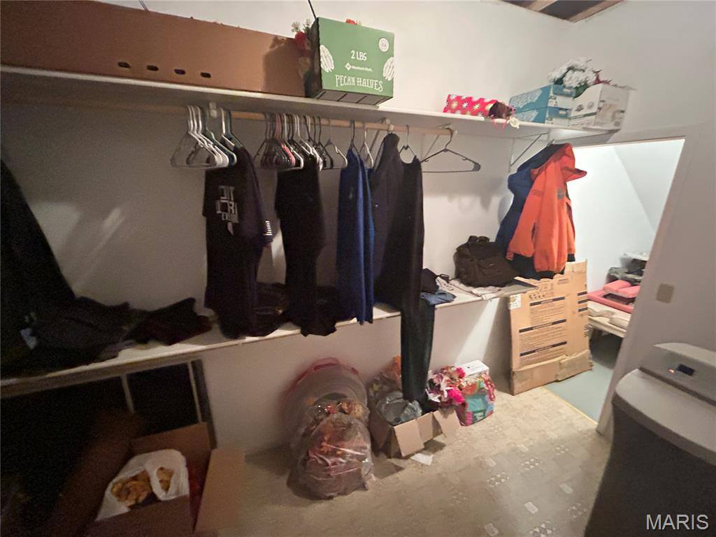 305 Mossman Lane, Rolla, MO 65401