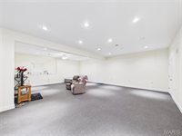 305 Mossman Lane, Rolla, MO 65401