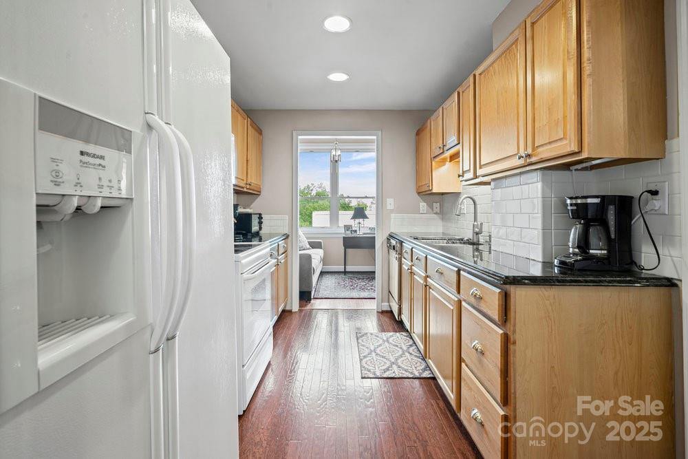 1530 Queens Road, Charlotte, NC 28207