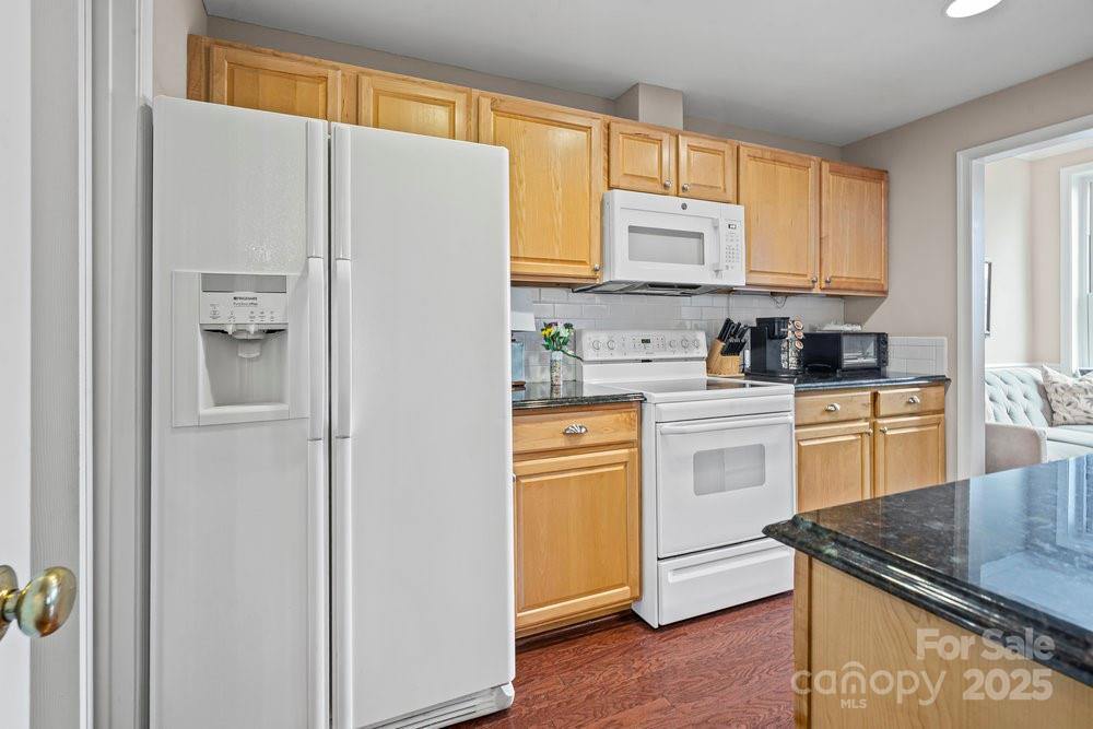 1530 Queens Road, Charlotte, NC 28207