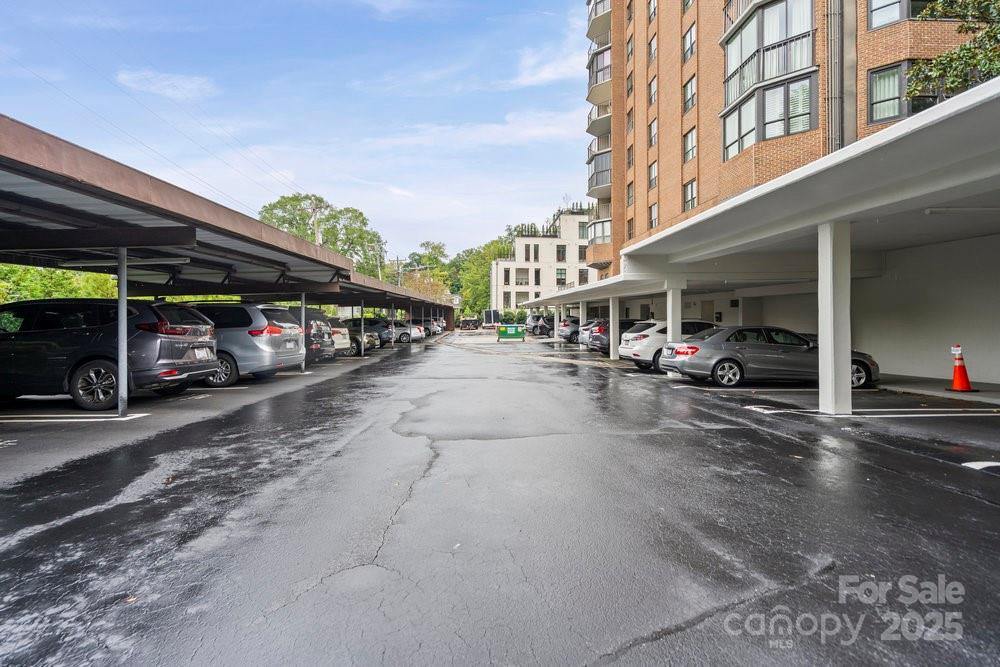 1530 Queens Road, Charlotte, NC 28207