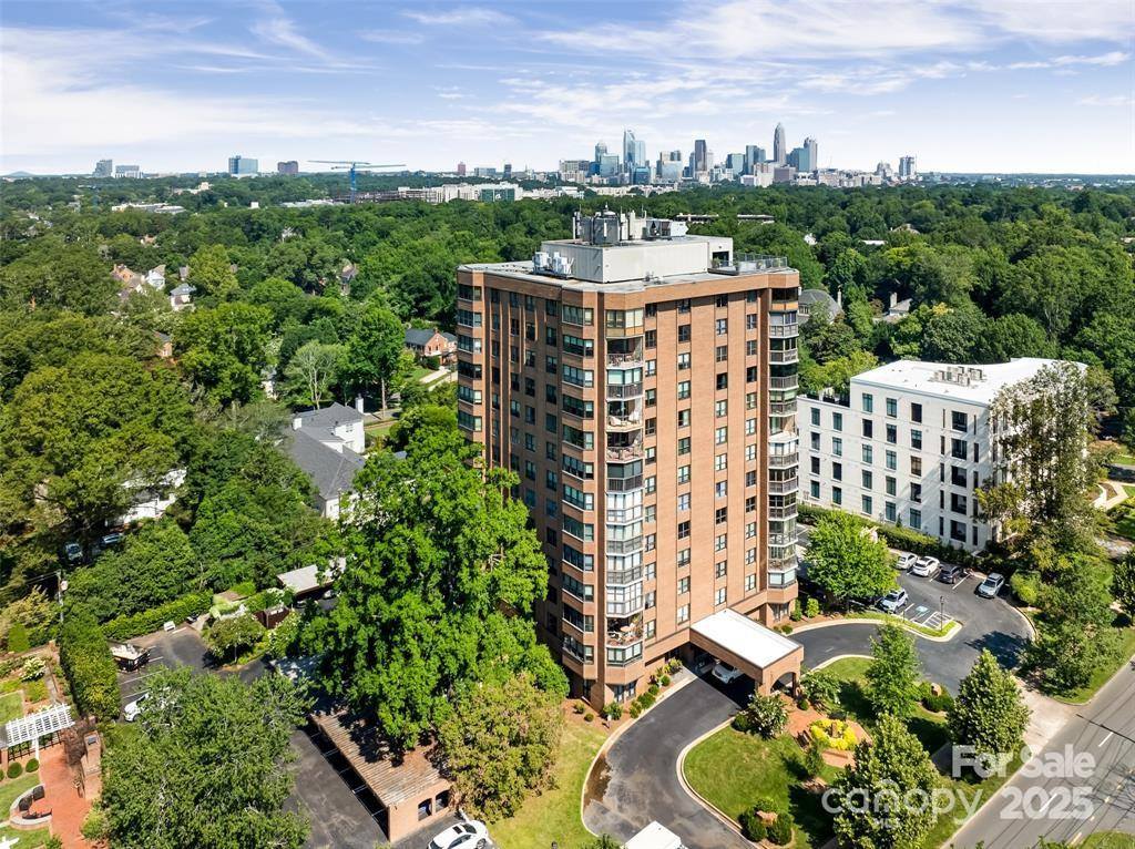 1530 Queens Road, Charlotte, NC 28207