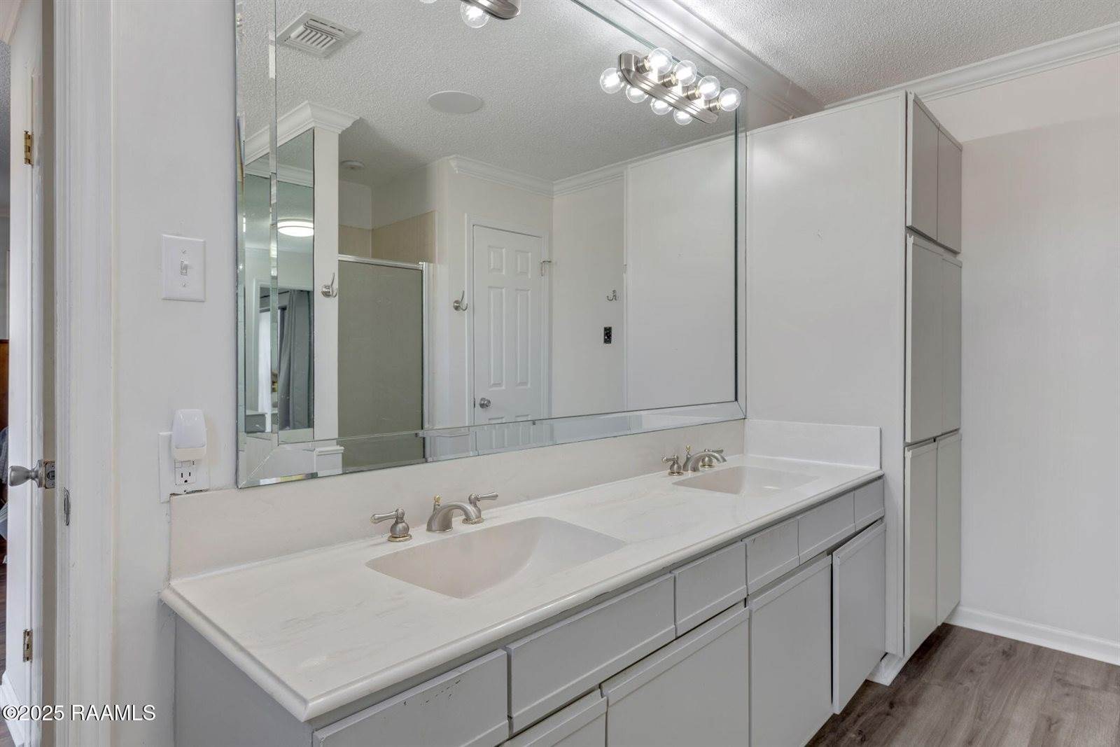 101 Ambiance Circle, Lafayette, LA 70508