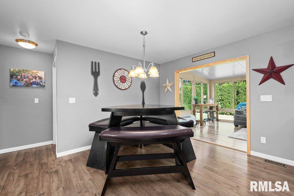 112 Sherwood Drive, Andover, IL 61233