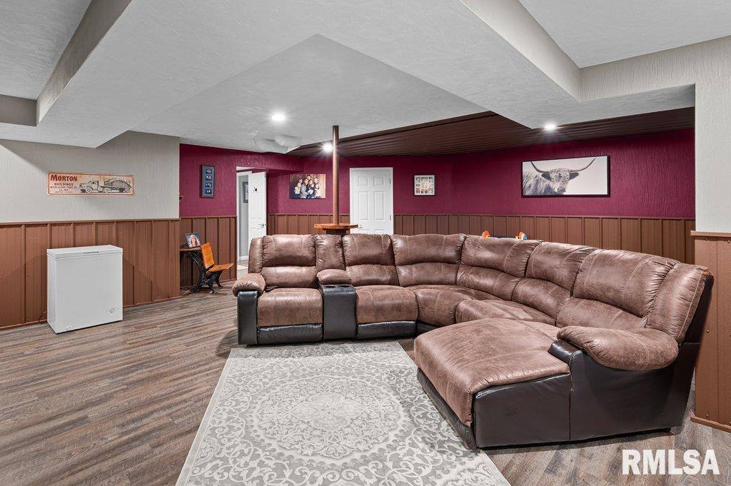 112 Sherwood Drive, Andover, IL 61233