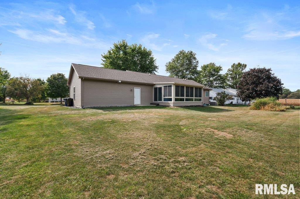 112 Sherwood Drive, Andover, IL 61233