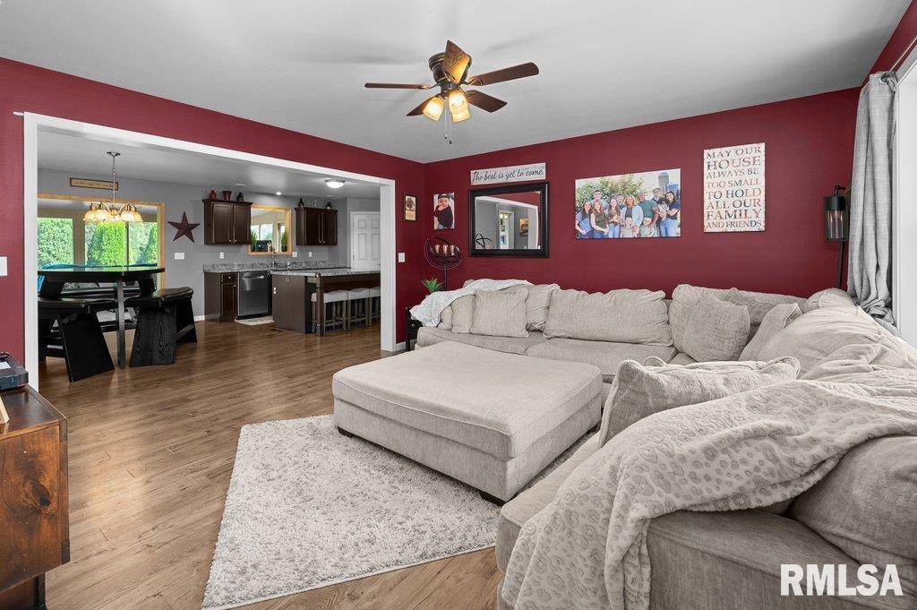 112 Sherwood Drive, Andover, IL 61233