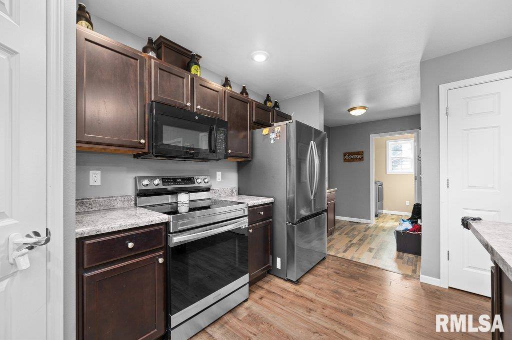 112 Sherwood Drive, Andover, IL 61233