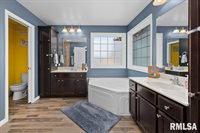 112 Sherwood Drive, Andover, IL 61233