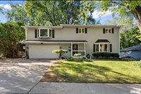 917 32ND Avenue Court, Moline, IL 61265