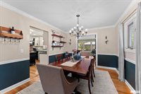 917 32ND Avenue Court, Moline, IL 61265