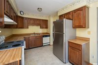 1927 West 55TH Street, Davenport, IA 52806
