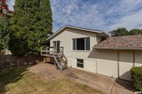 1927 West 55TH Street, Davenport, IA 52806