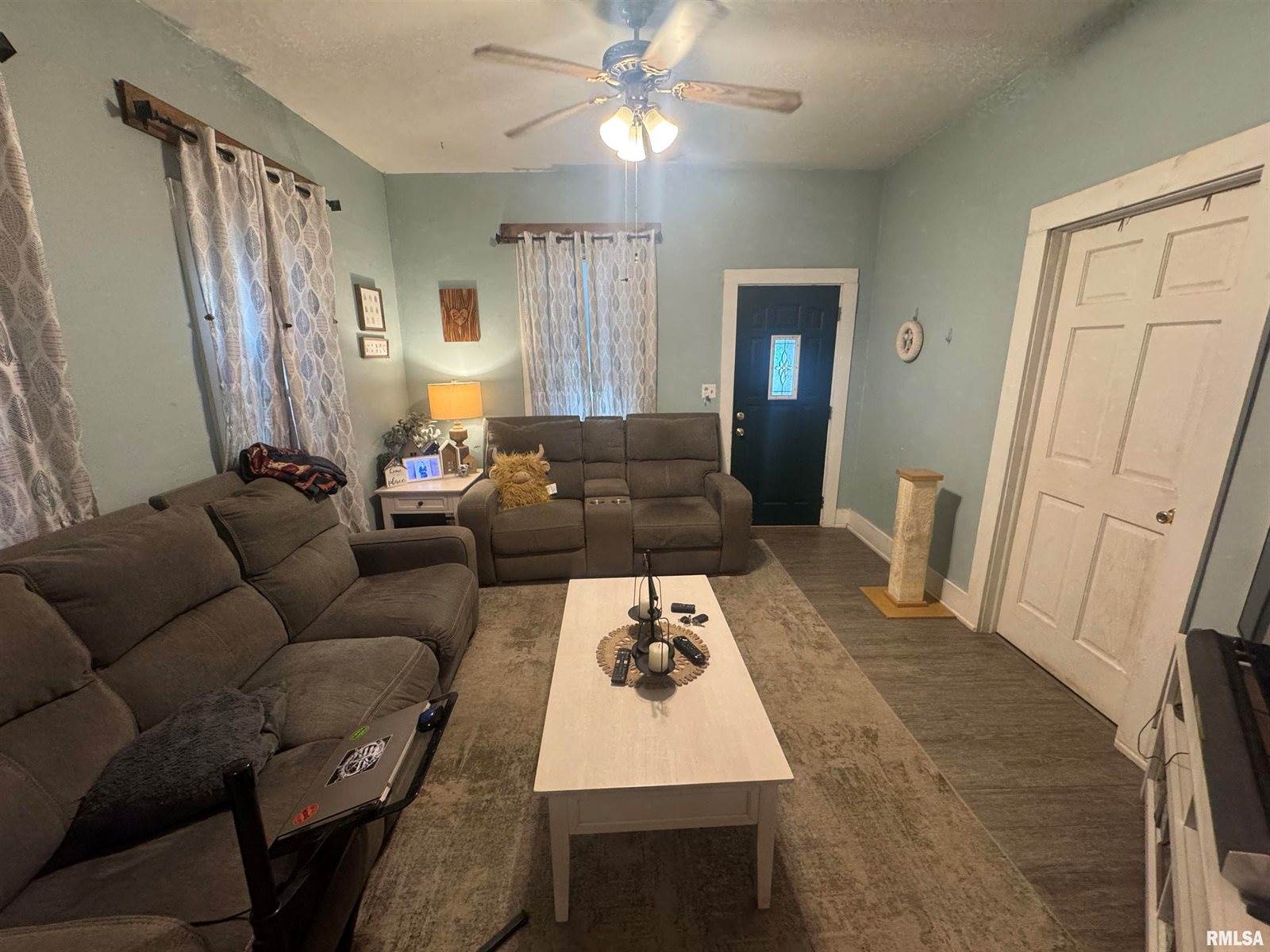 828 Main Street, Erie, IL 61250