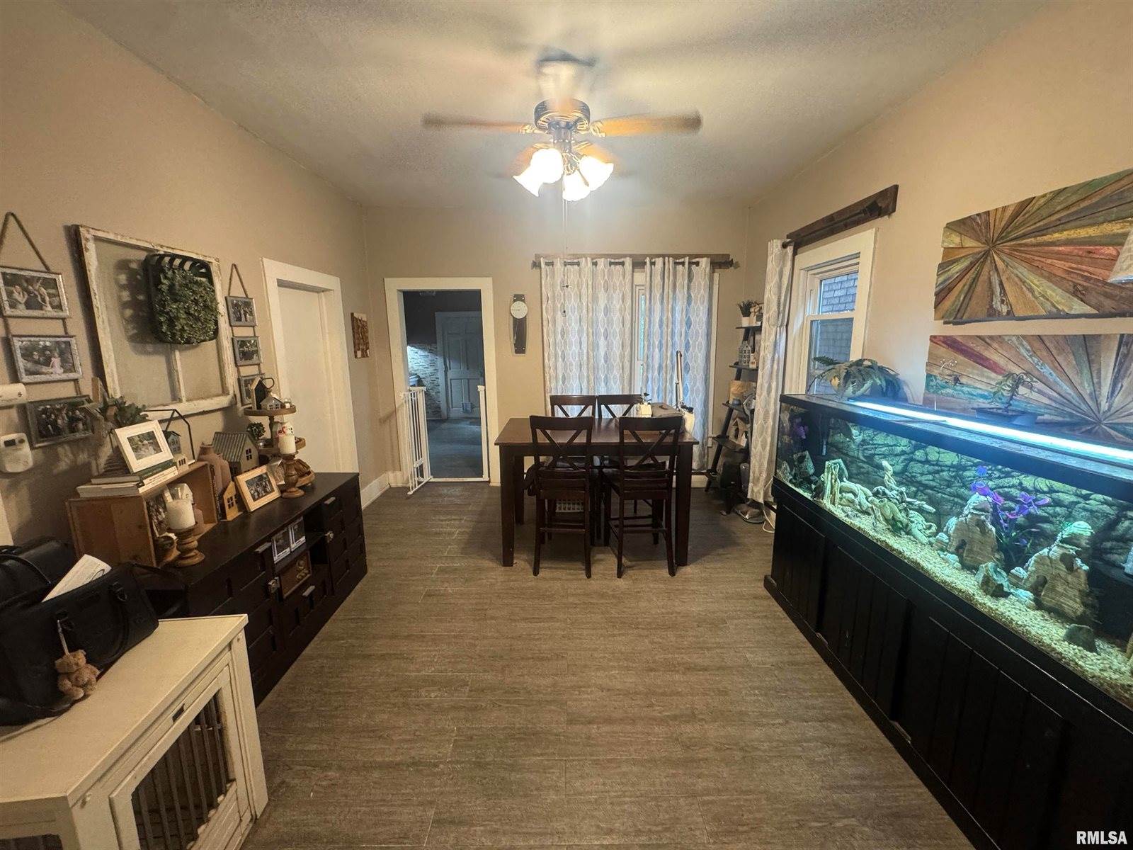 828 Main Street, Erie, IL 61250