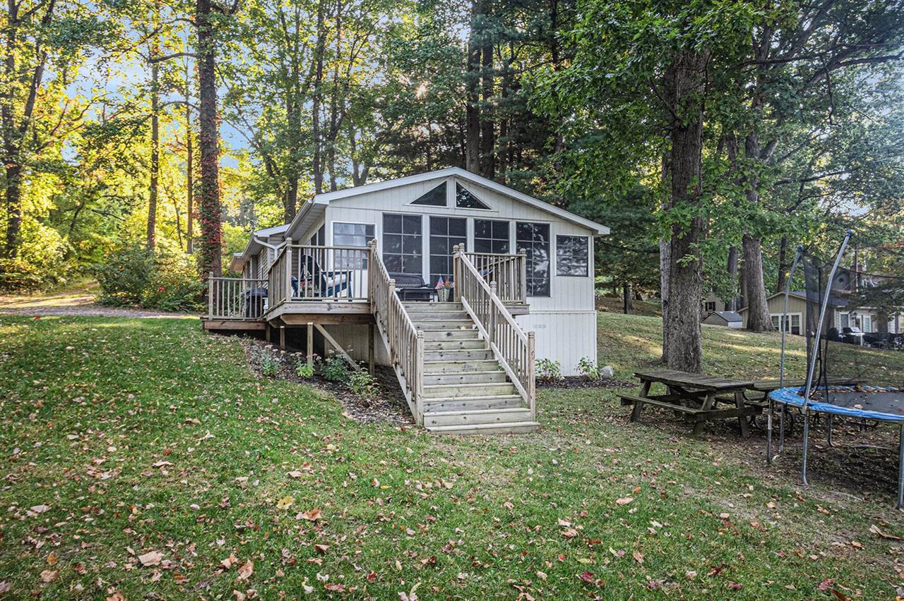 10744 53rd Street, Grand Junction, MI 49056