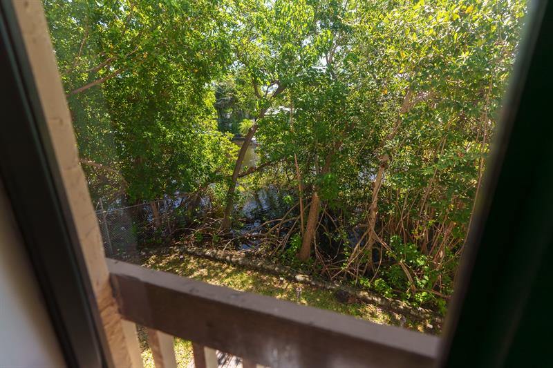 2918 NE 8th Ter 204, Wilton Manors, FL 33334