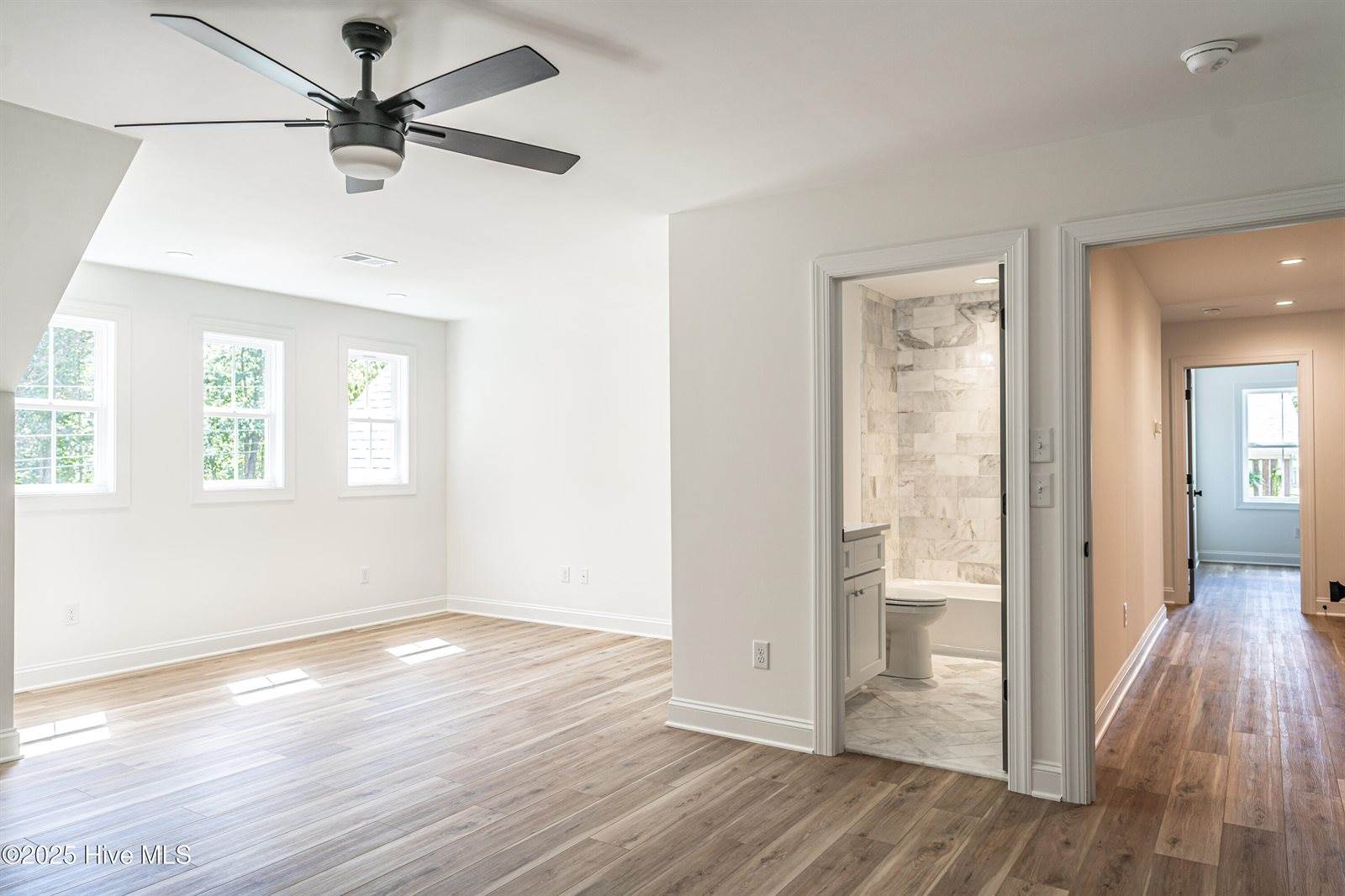 216 Lakeview Drive, Moore County, NC 28327