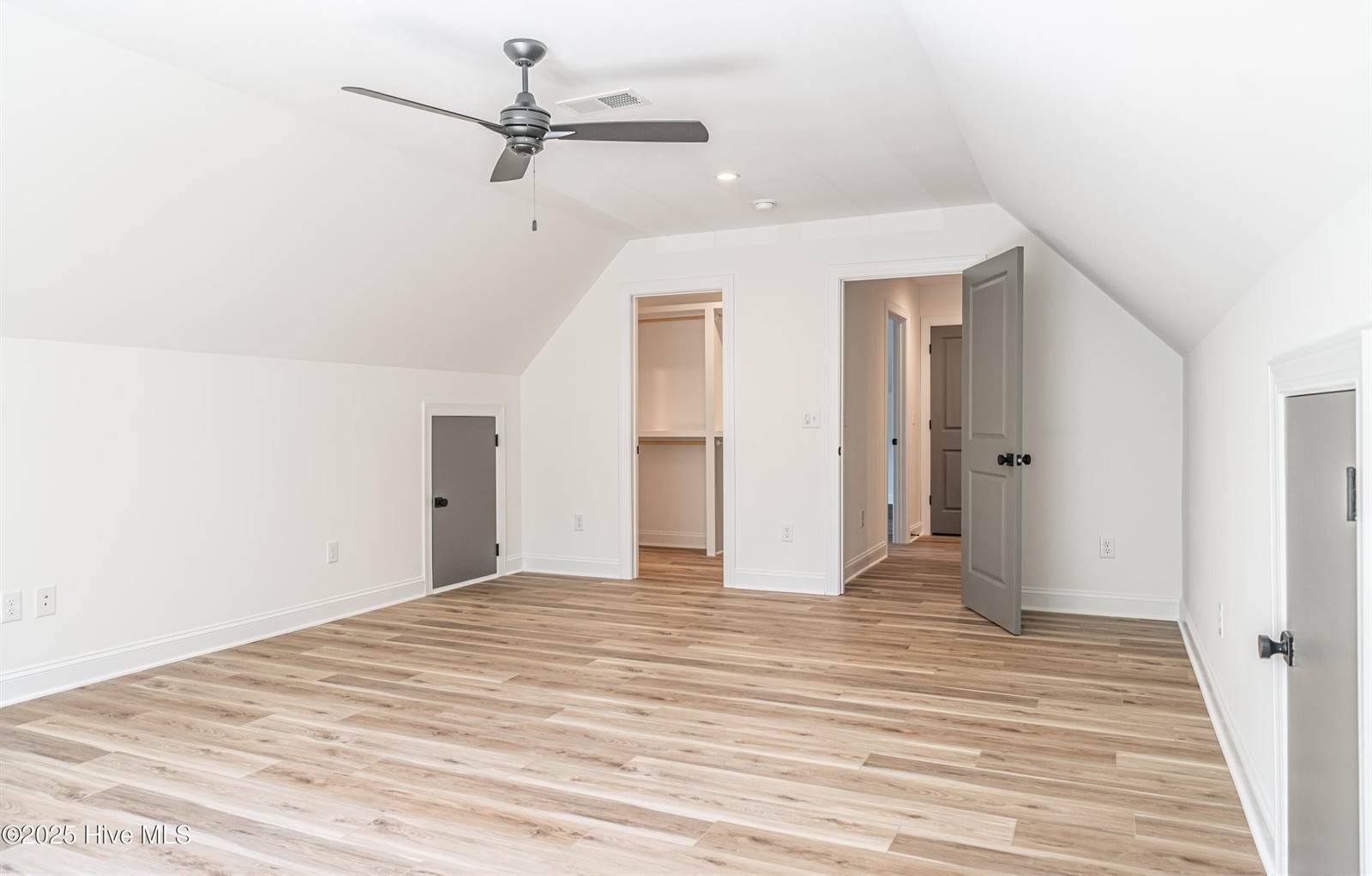 216 Lakeview Drive, Moore County, NC 28327