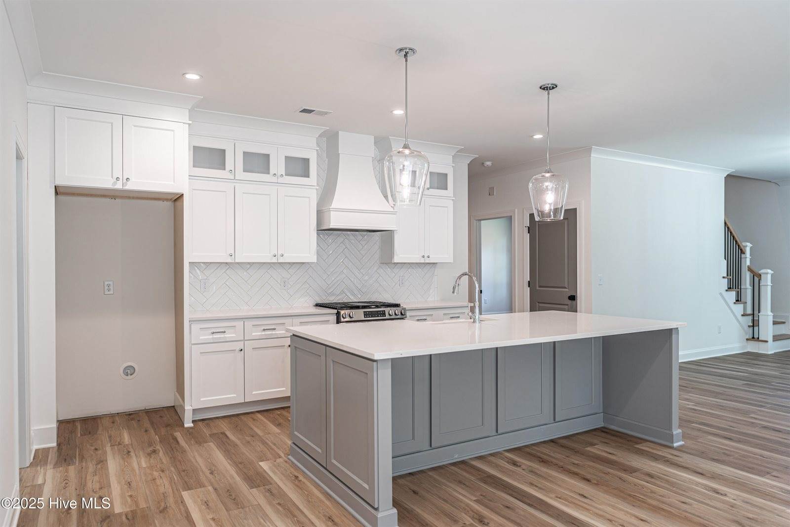 216 Lakeview Drive, Moore County, NC 28327