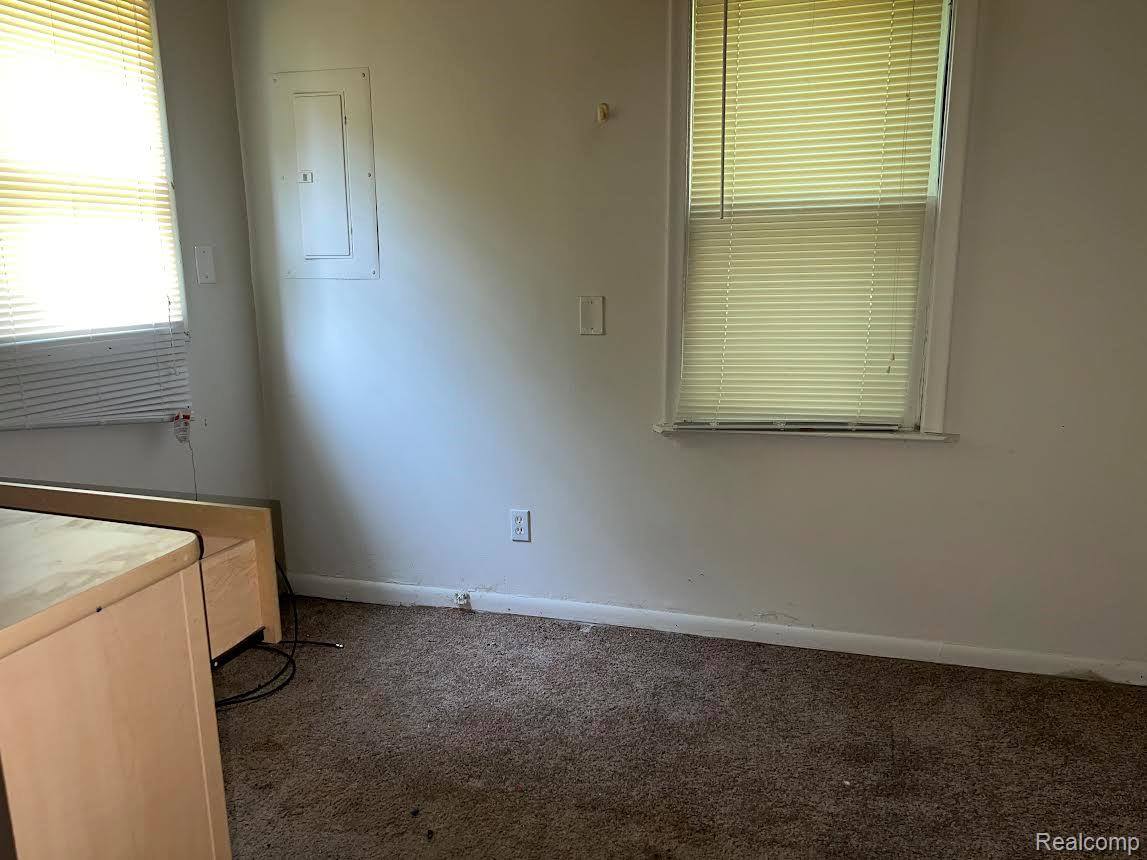 25201 McAllister Street, SouthfieldCity_Oakland, MI 48033