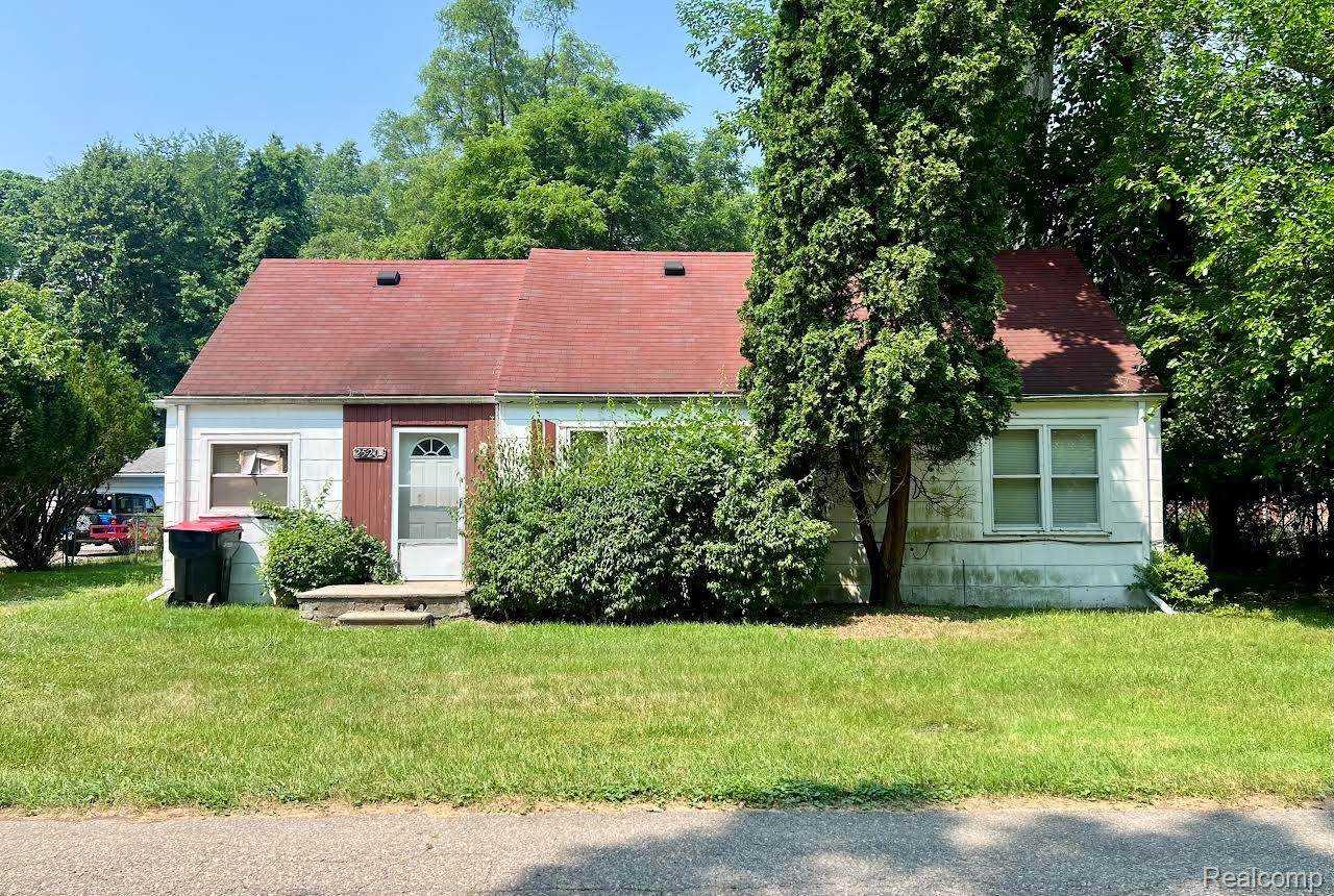 25201 McAllister Street, SouthfieldCity_Oakland, MI 48033