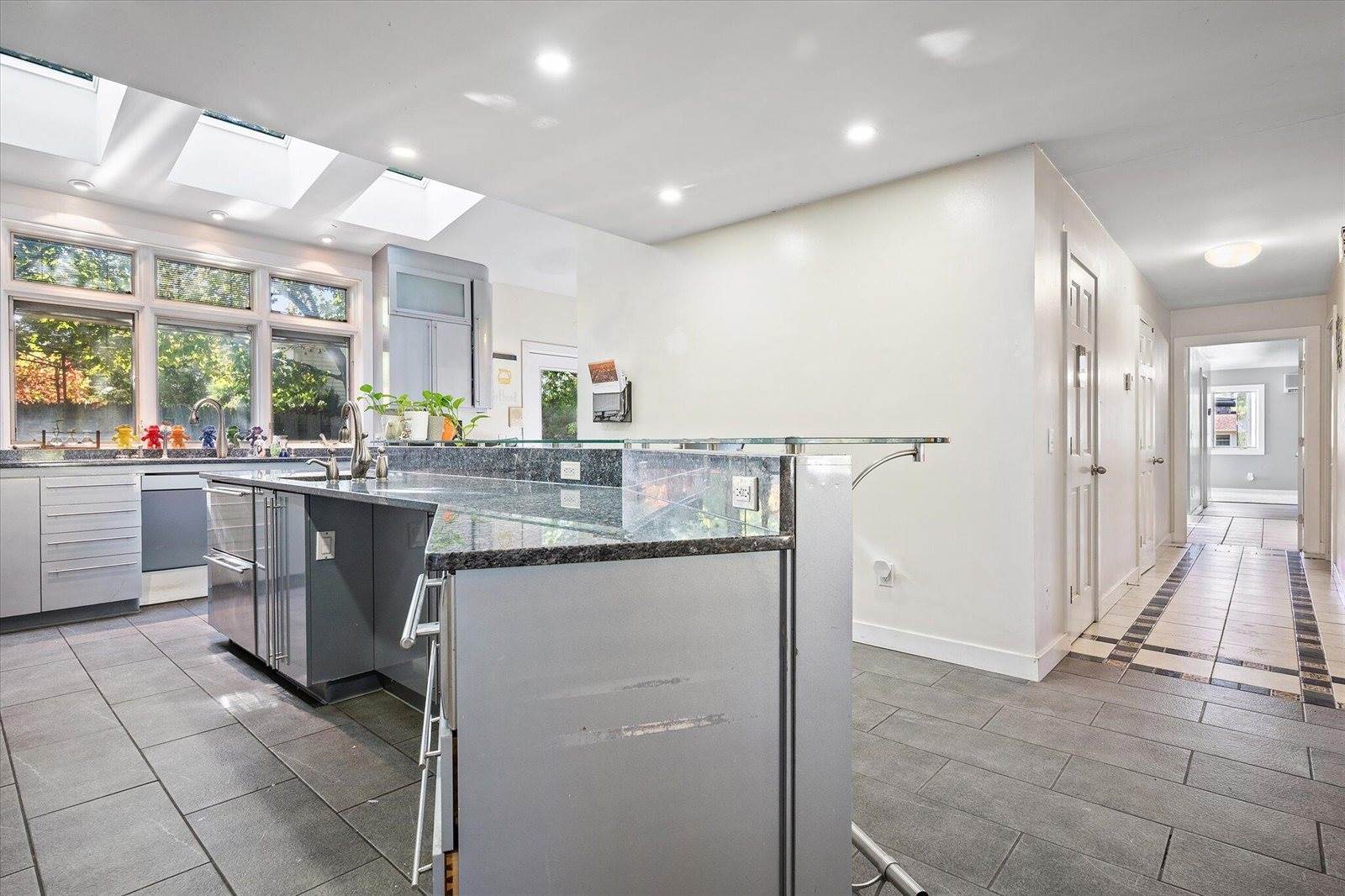 224 Parkway South, Brewer, ME 04412