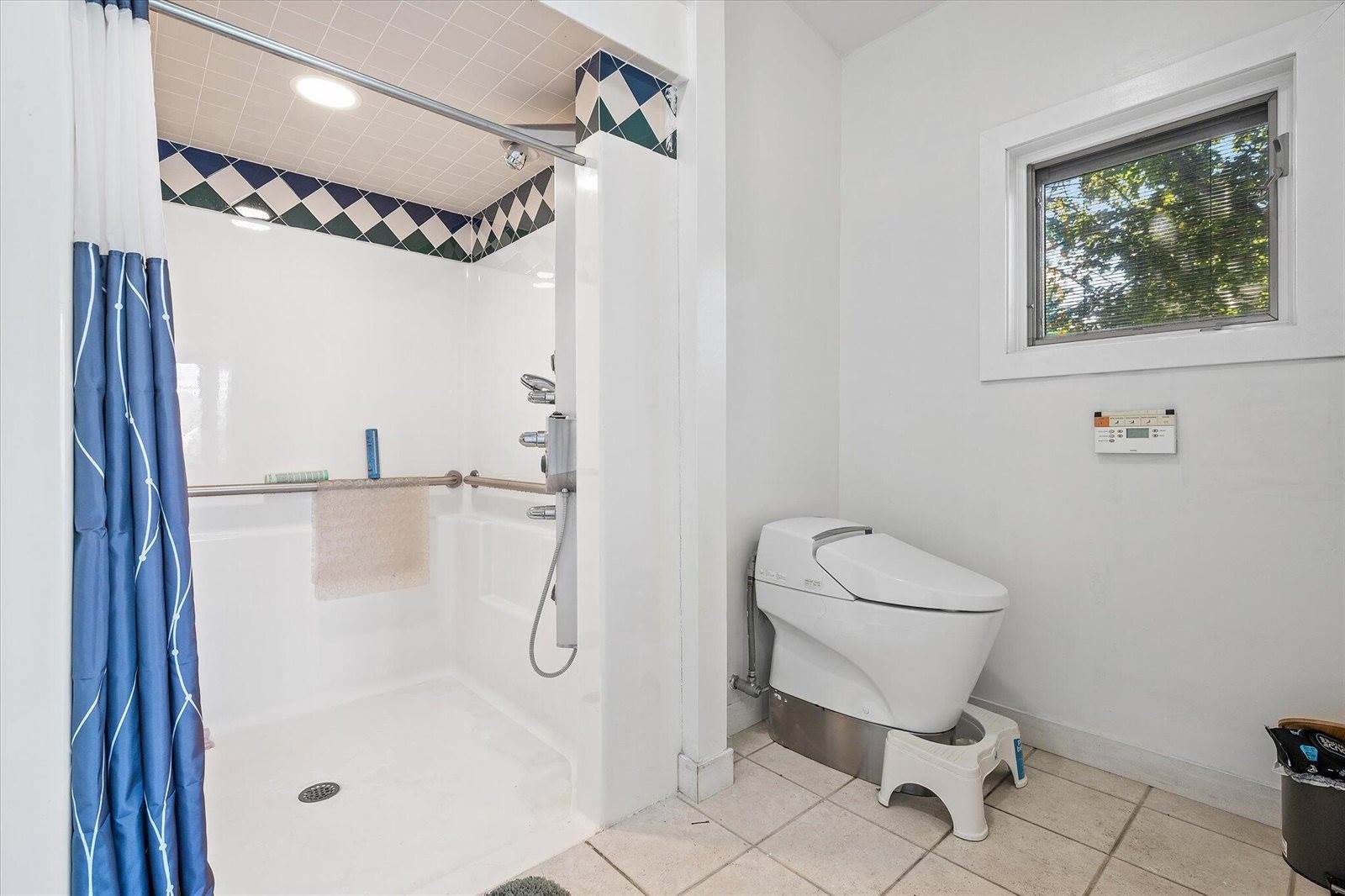 224 Parkway South, Brewer, ME 04412