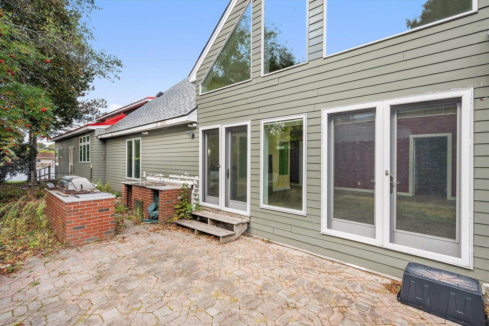 224 Parkway South, Brewer, ME 04412