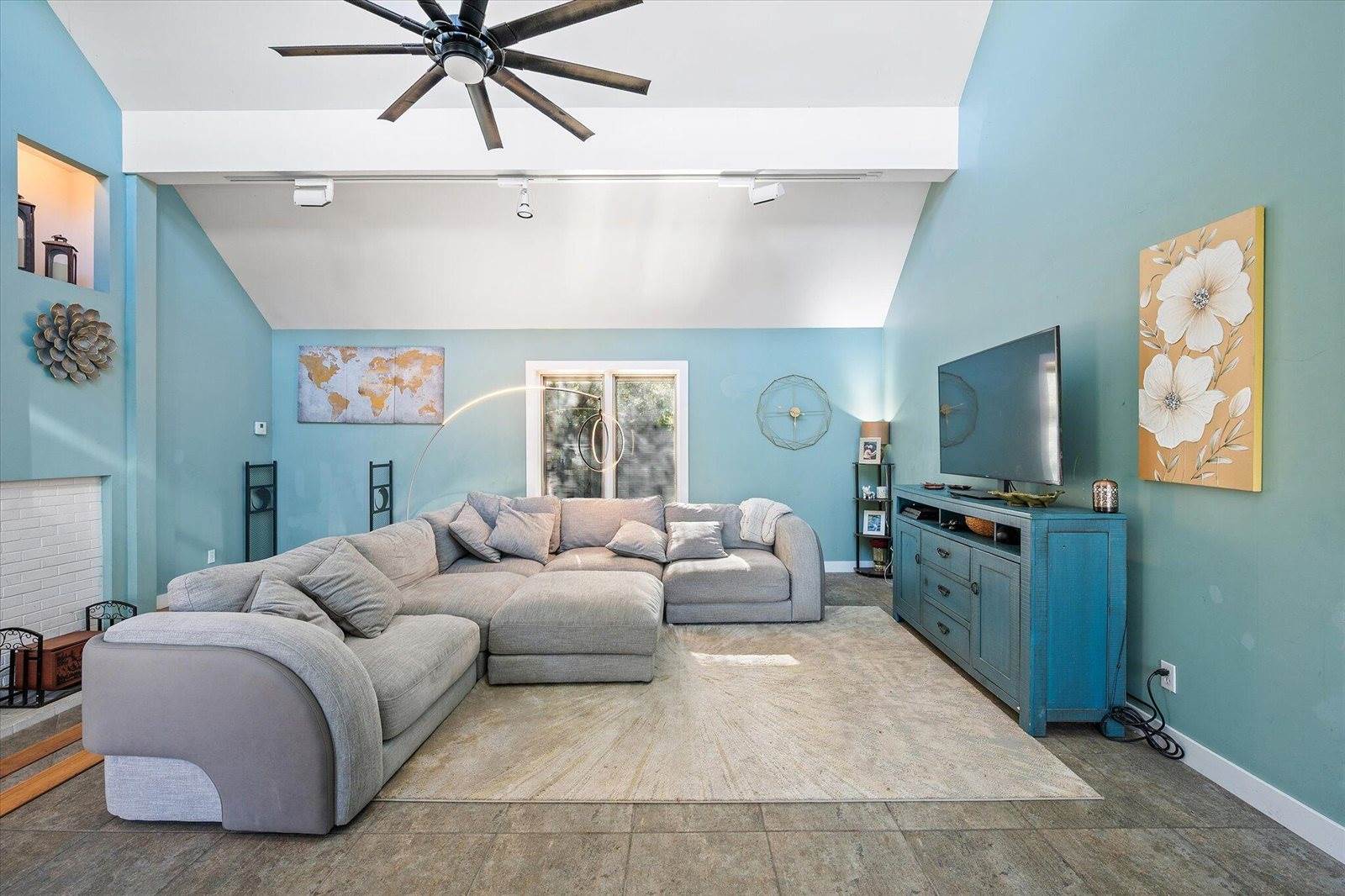 224 Parkway South, Brewer, ME 04412