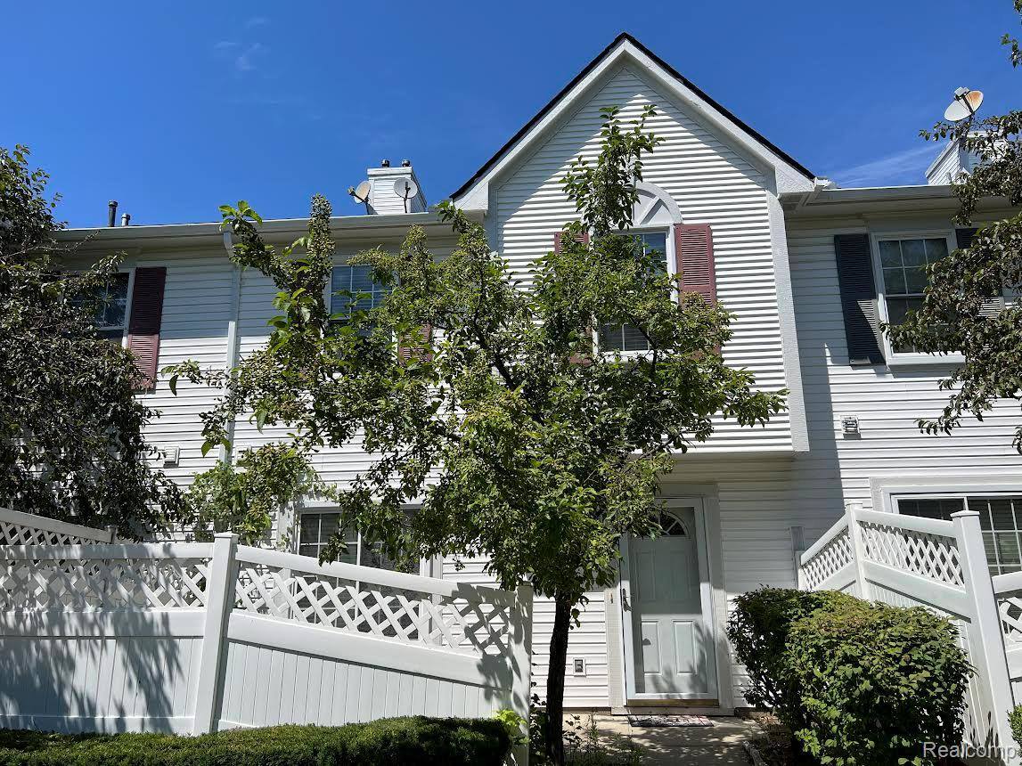 22368 Cape Cod Way, FarmingtonHillsCity_Oakland, MI 48336