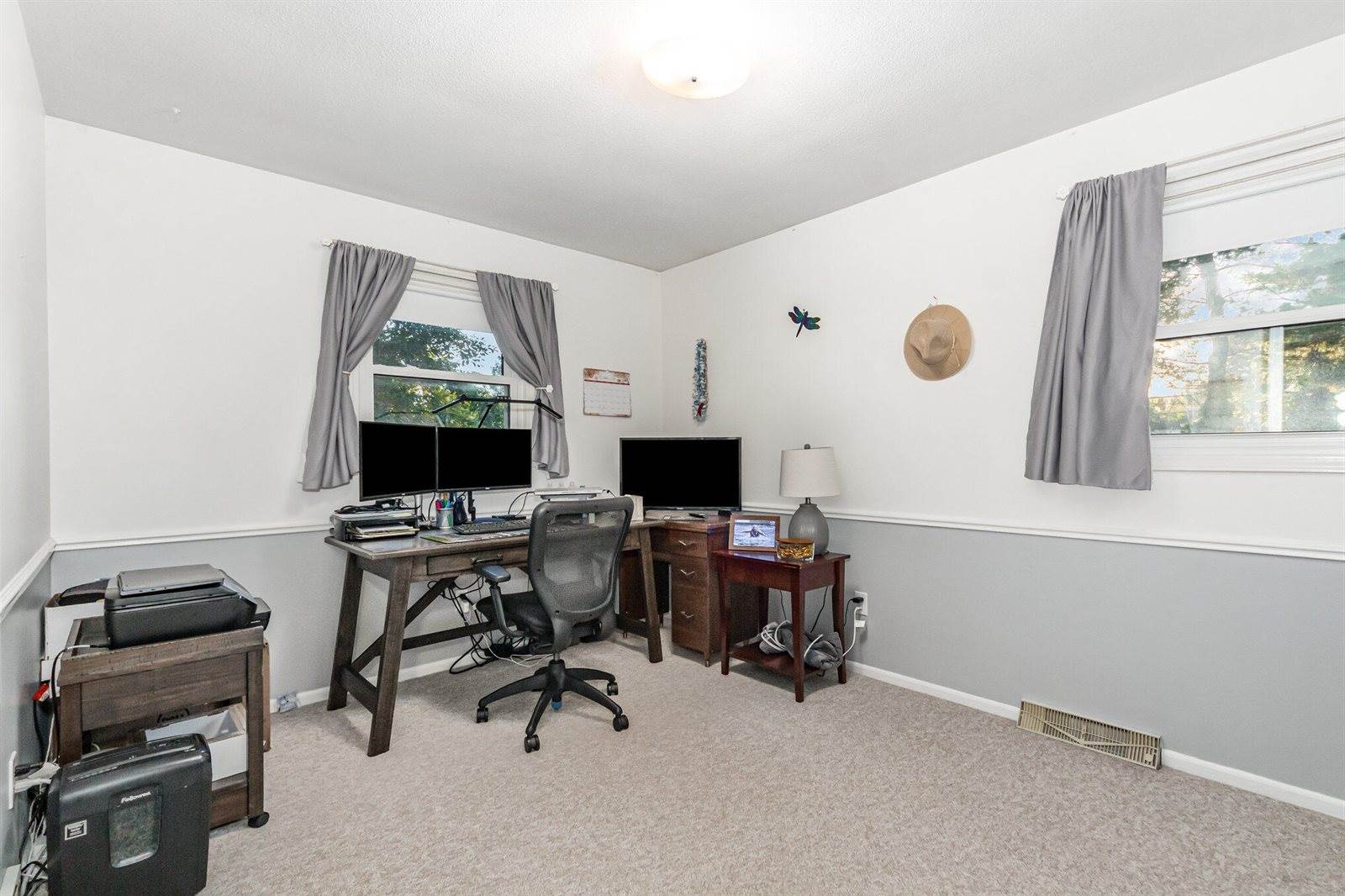 8163 Greenridge Drive, Jenison, MI 49428