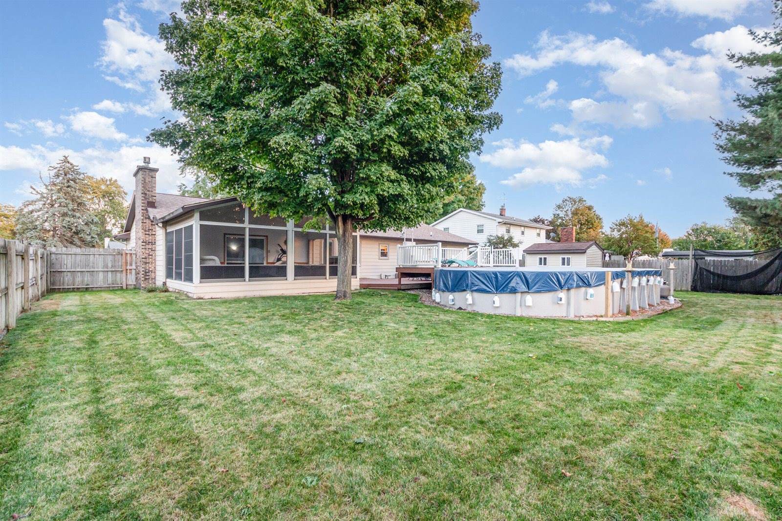 8163 Greenridge Drive, Jenison, MI 49428