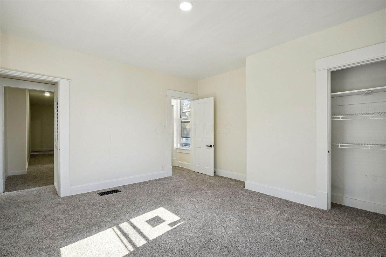 75 North Terrace Avenue, Columbus, OH 43204