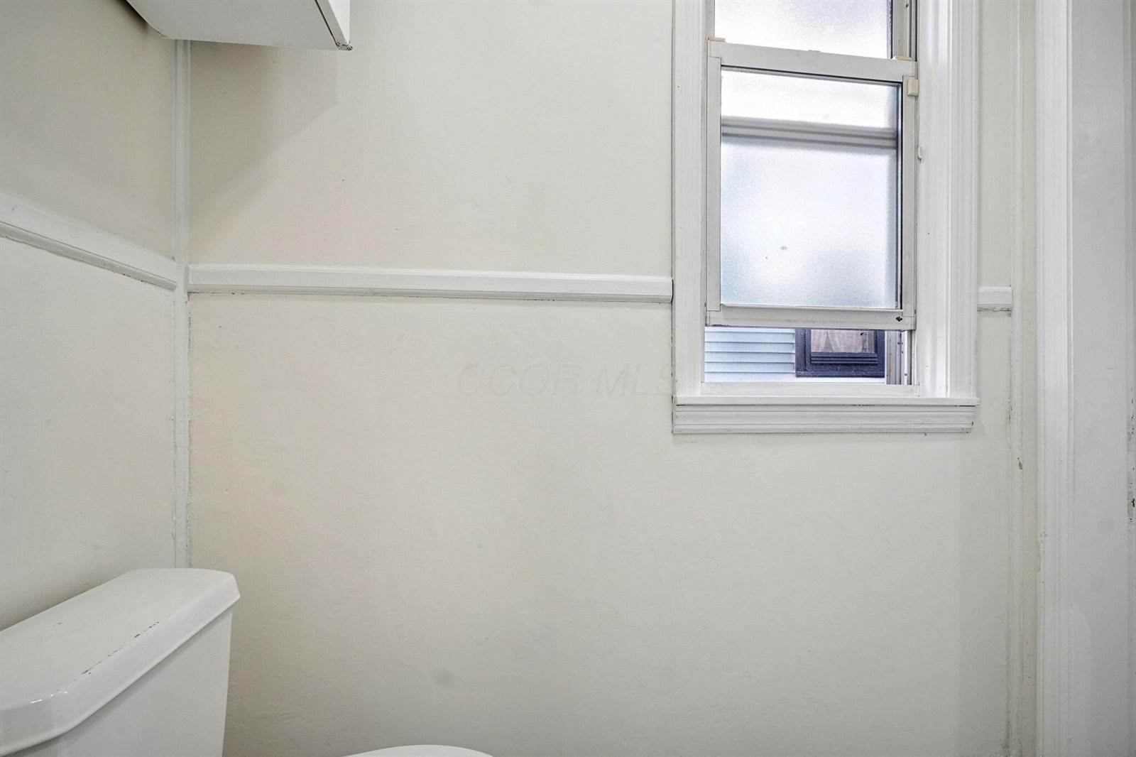 75 North Terrace Avenue, Columbus, OH 43204