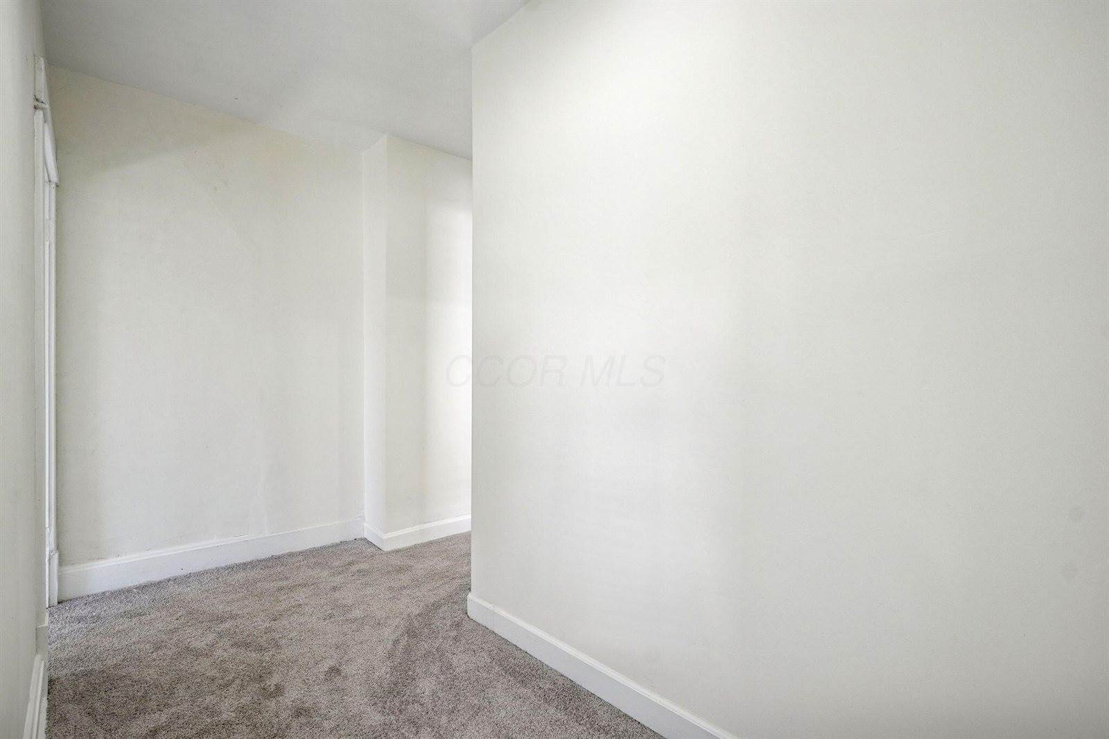 75 North Terrace Avenue, Columbus, OH 43204