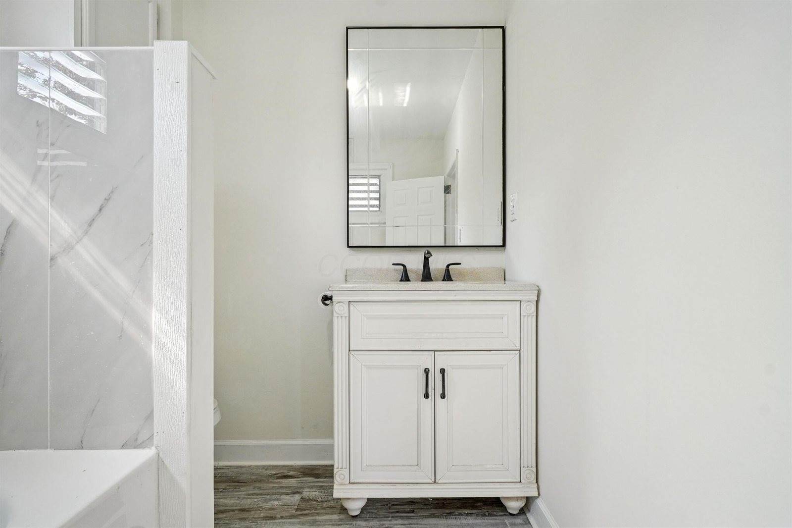 75 North Terrace Avenue, Columbus, OH 43204