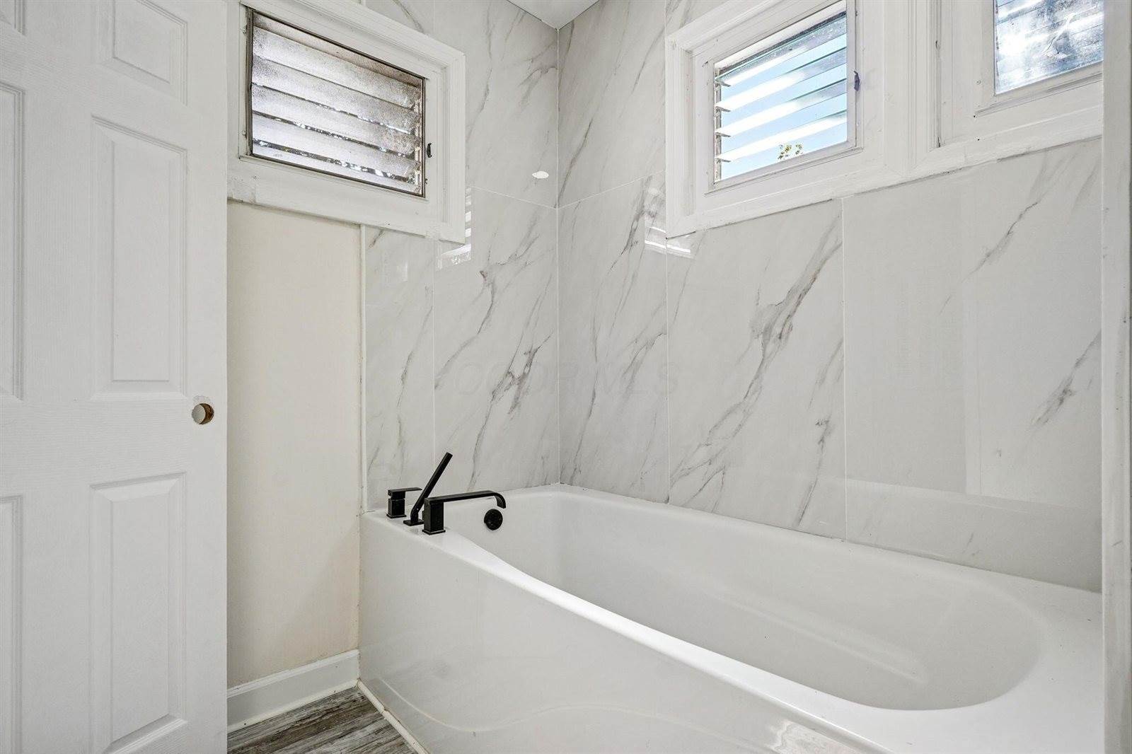 75 North Terrace Avenue, Columbus, OH 43204