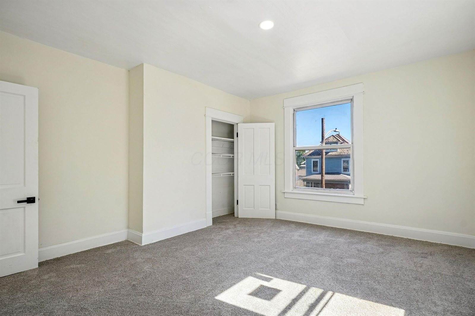 75 North Terrace Avenue, Columbus, OH 43204