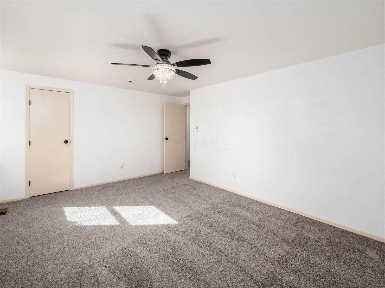 904 Kyle Avenue, Columbus, OH 43207