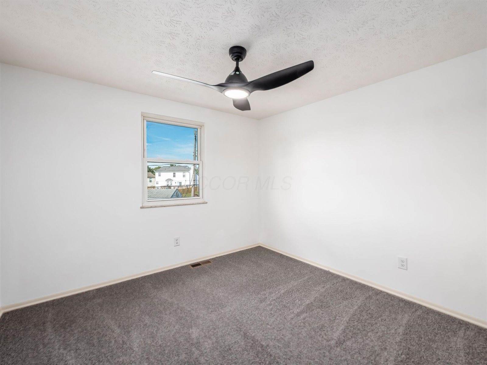 904 Kyle Avenue, Columbus, OH 43207