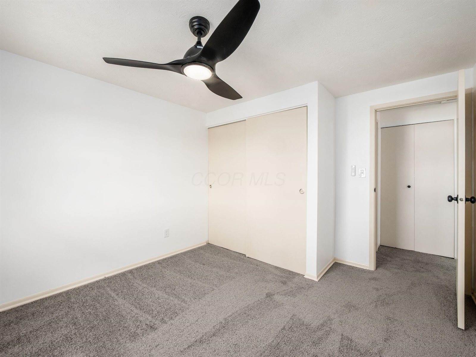 904 Kyle Avenue, Columbus, OH 43207